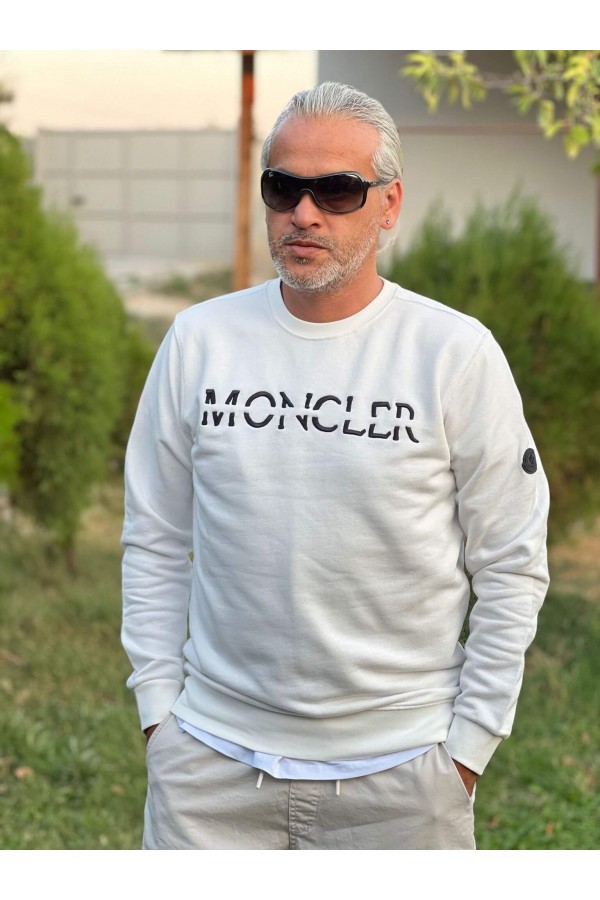 6077-Moncler Beyaz Sıfır Yaka Önde Nakış Sol Kol Armalı  Sweath